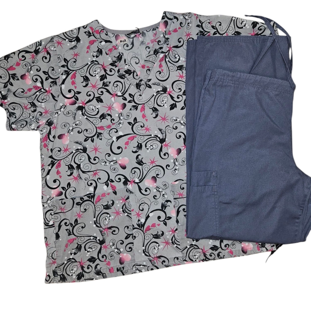 Hearts Scrub Set